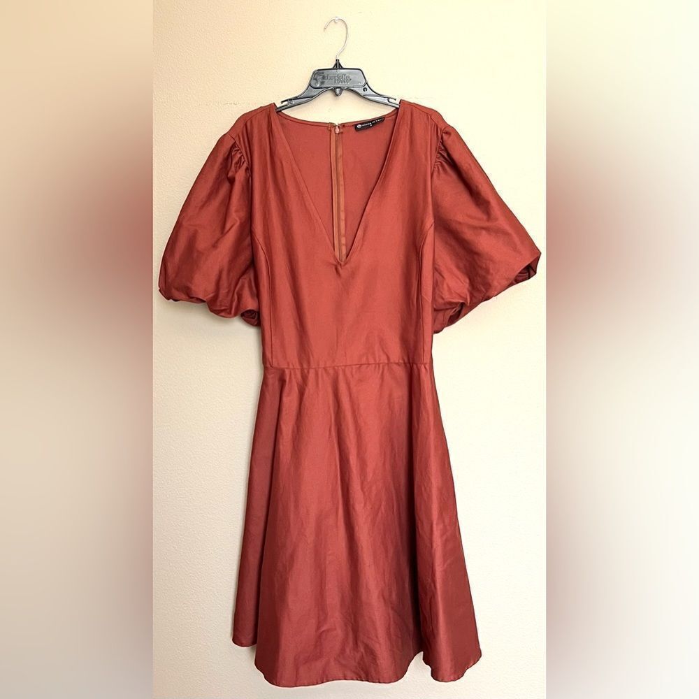 NWT Fashion to Figure Rust Orange Puff Sleeve Flare Dress